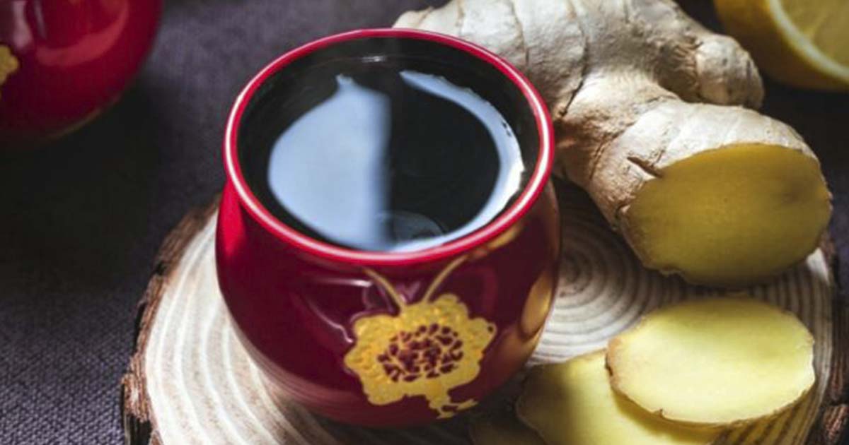 Ginger Tea Dangers: Too Much Can Be Harmful to Women’s Health