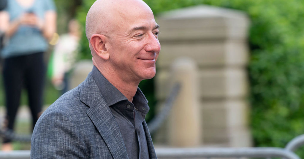 Jeff Bezos, Mark Zuckerberg, and Elon Musk Lose $149 Billion in One Day - Featured image