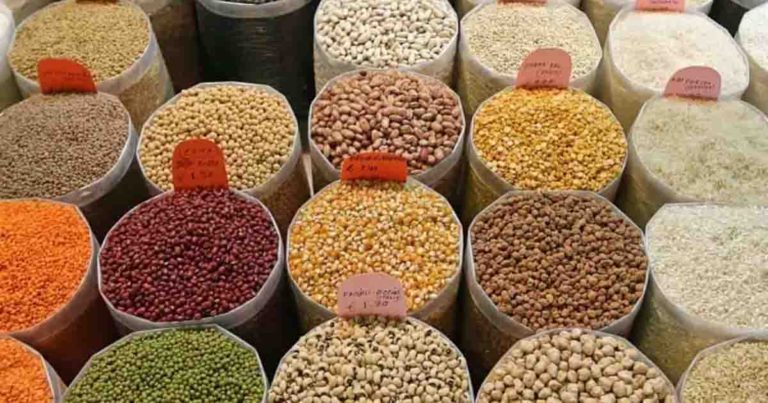 15 Items to Buy in Bulk to Avoid Food Shortages - Featured image