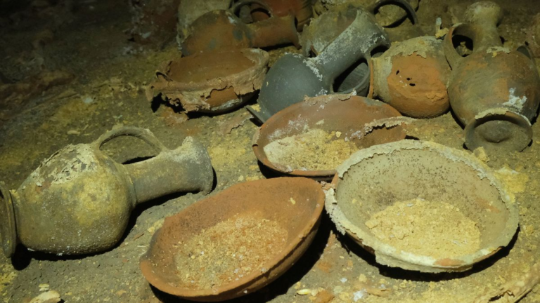 3,300-year-old cave ‘frozen in time’ from reign of Ramesses II uncovered in Israel - Featured image
