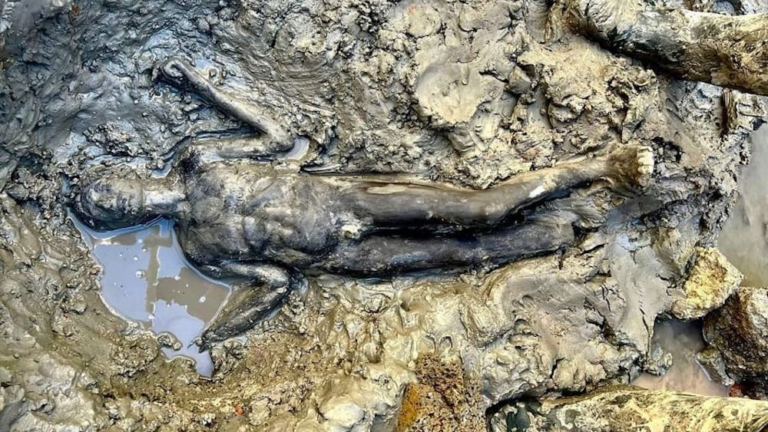Ancient Etruscans prayed at sacred hot springs, stunning statues reveal - Featured image