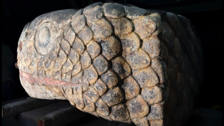 Earthquake reveals giant Aztec snakehead beneath Mexico City university - Featured image
