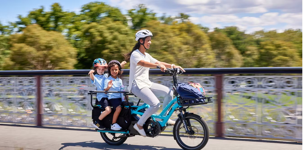 The world’s 280 million electric bikes and mopeds are cutting demand for oil far more than electric cars - Featured image