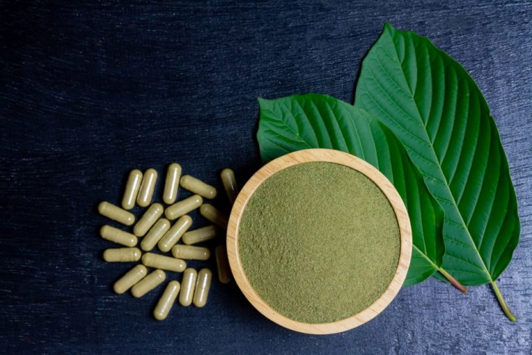 Kratom: What You Need to Know About This Popular Herbal Supplement - Featured image